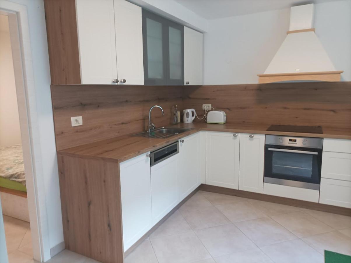 Oasis Apartment Бовец Екстериор снимка