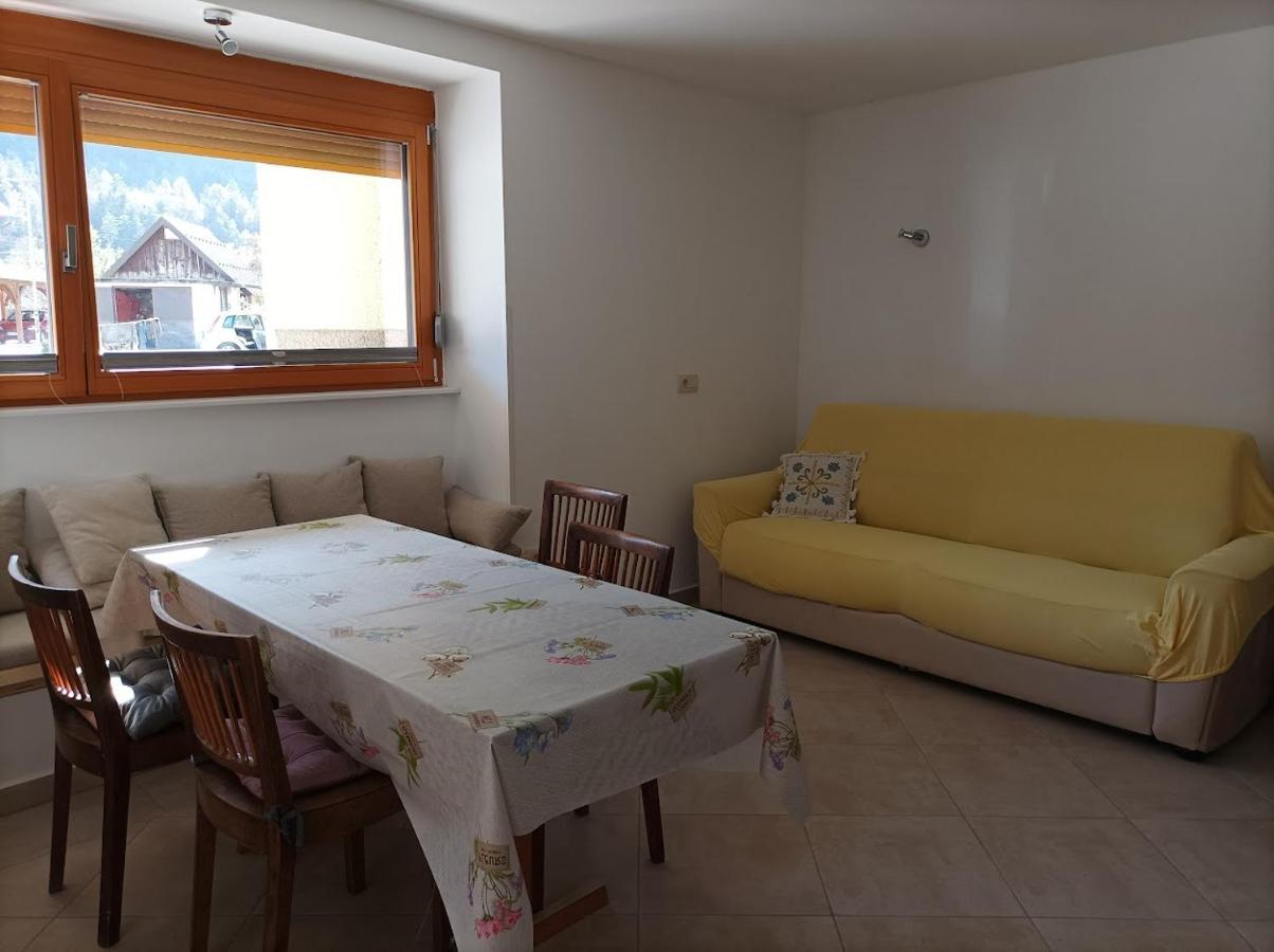 Oasis Apartment Бовец Екстериор снимка